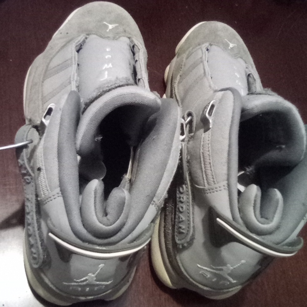 Men Stylish Sneakers Used